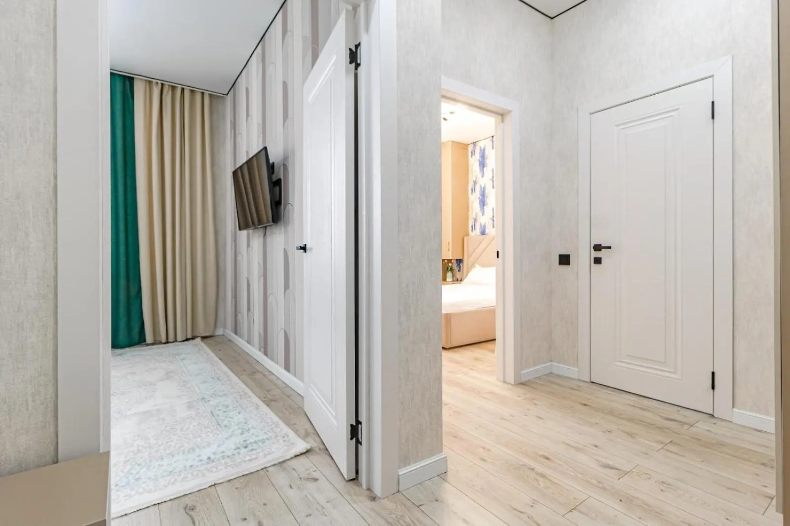 Home Land Nur-Sultan  Apartment